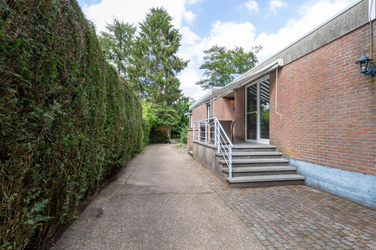 Vakantiehuis Salamander Maasmechelen Exterior photo